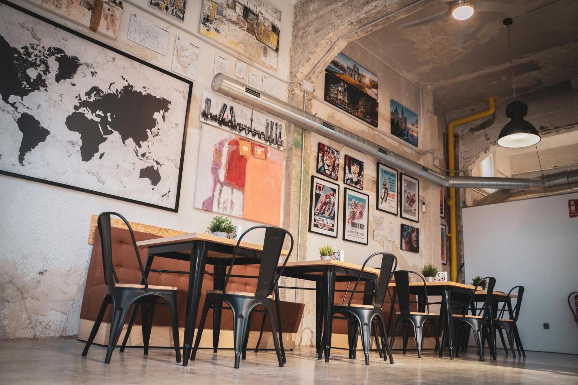Gallery Hostel Madrid Residencia Dış mekan fotoğraf